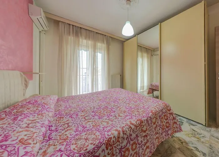 Casa Shanaia Lejlighed Pietra Ligure