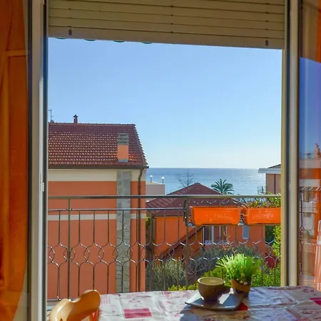 Apartment Casa Shanaia *